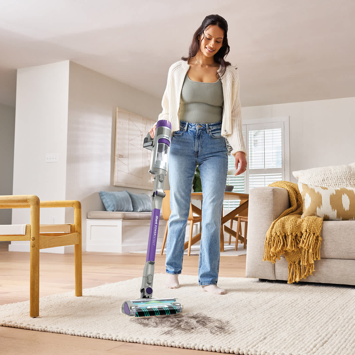 Shark PowerDetect vs Dyson V15